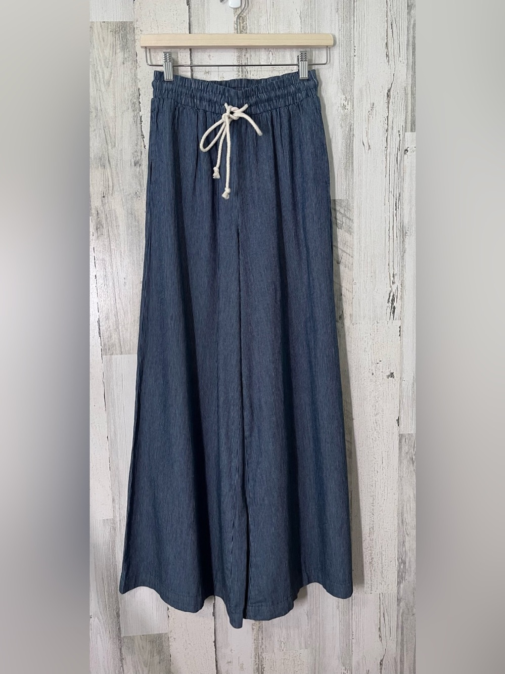 ee:some Los Angeles Washed Pinstripe Tie Waist Wide Leg Pants Small NWT - Picture 3 of 12
